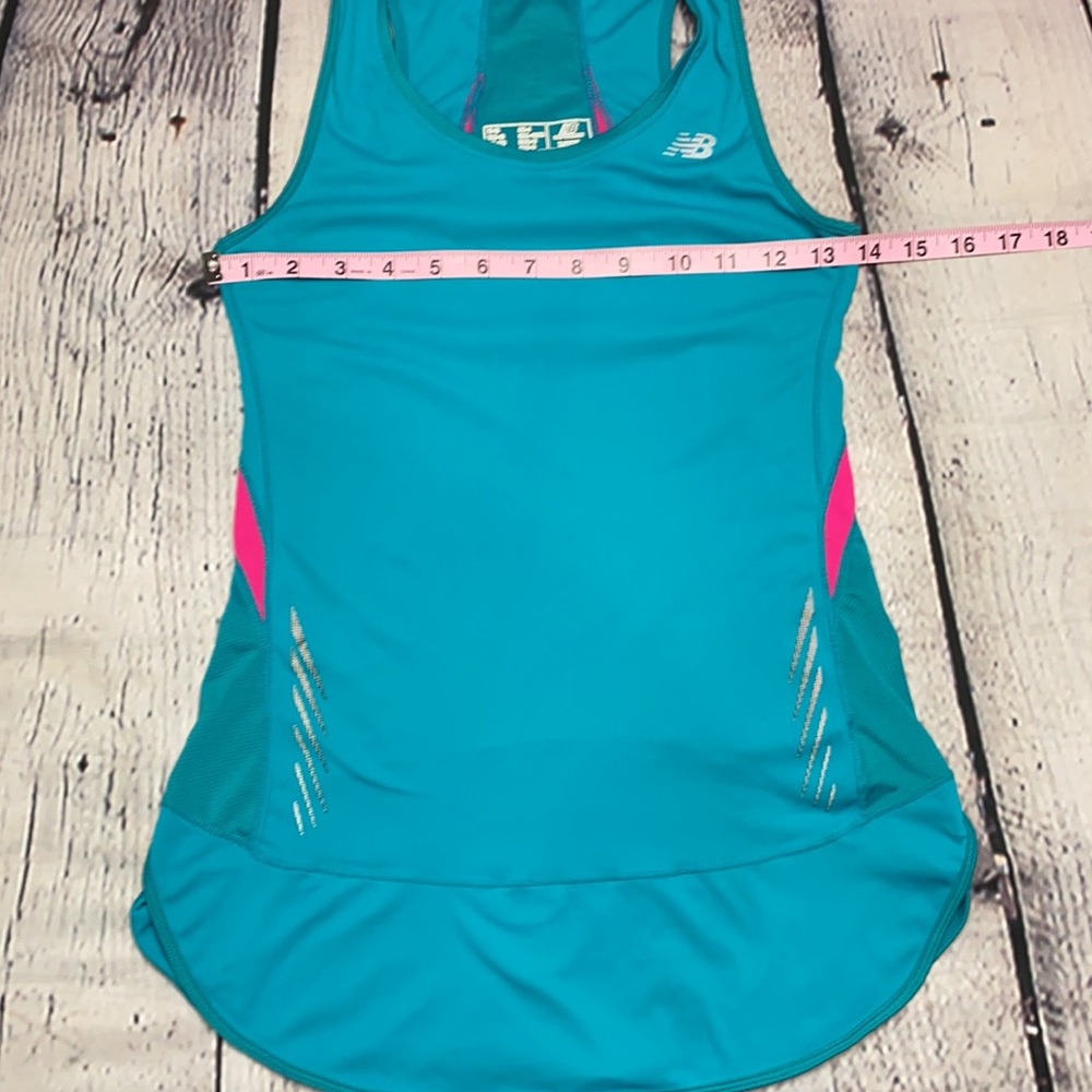 NEW BALANCE Blue/Pink Razorback Tank Top Size: XS - Picture 10 of 17
